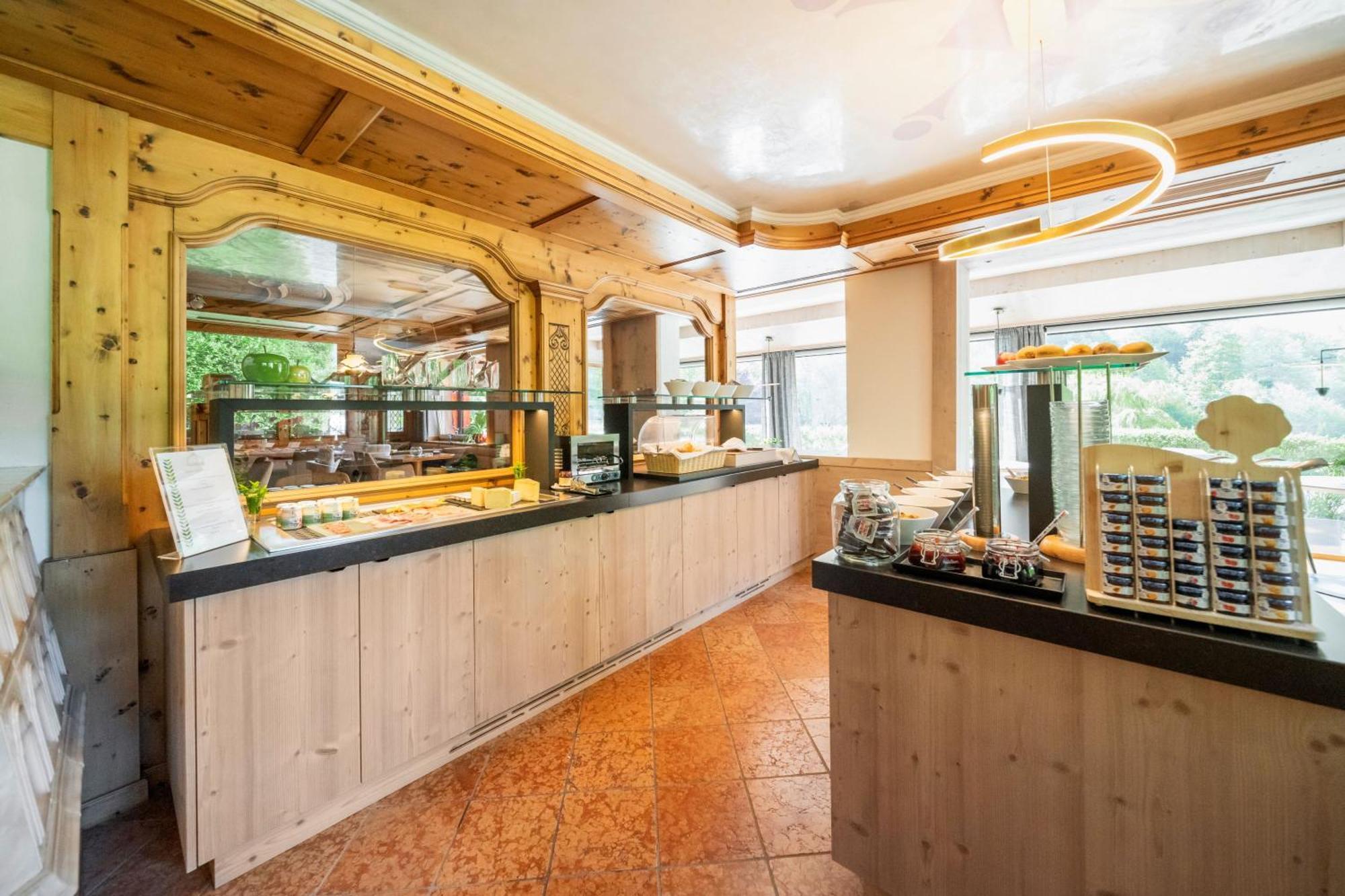Hotel Foresta Moena Zewnętrze zdjęcie